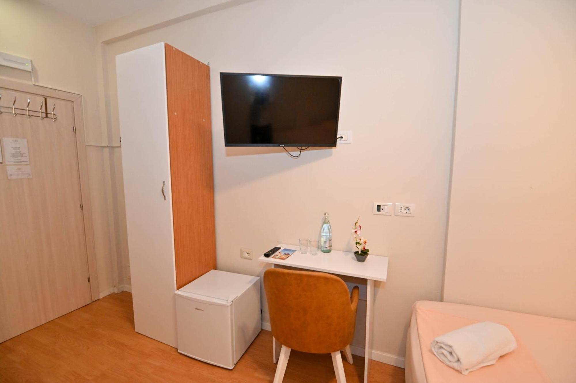 Hotel Globo ドゥラス エクステリア 写真