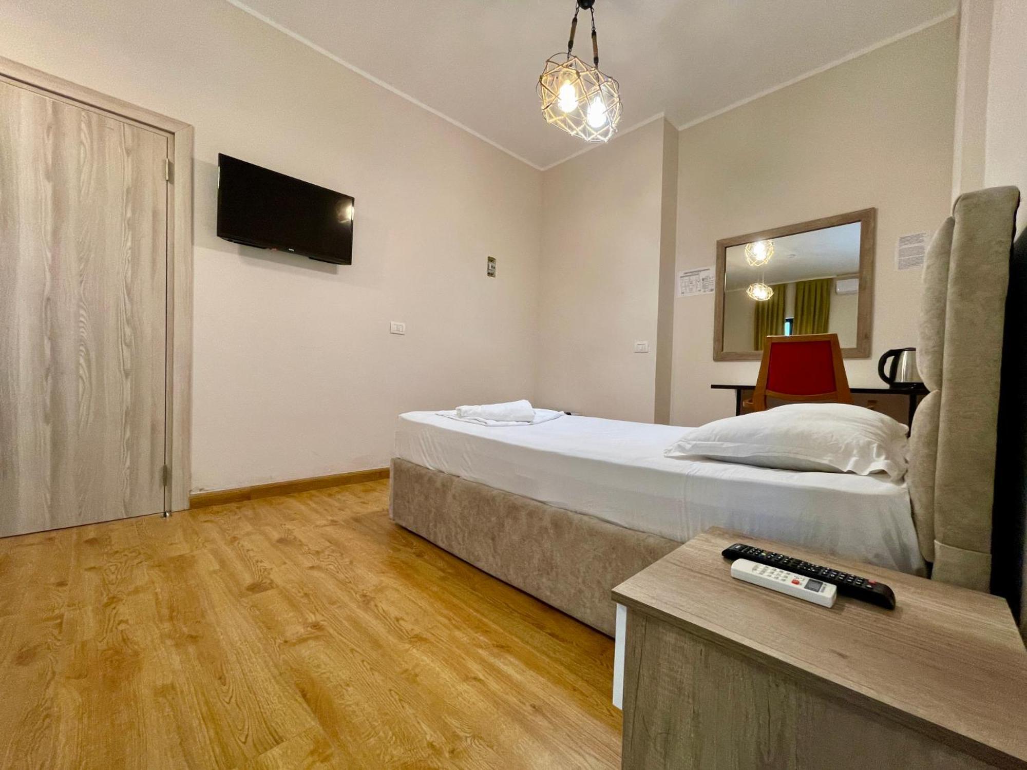 Hotel Globo ドゥラス エクステリア 写真