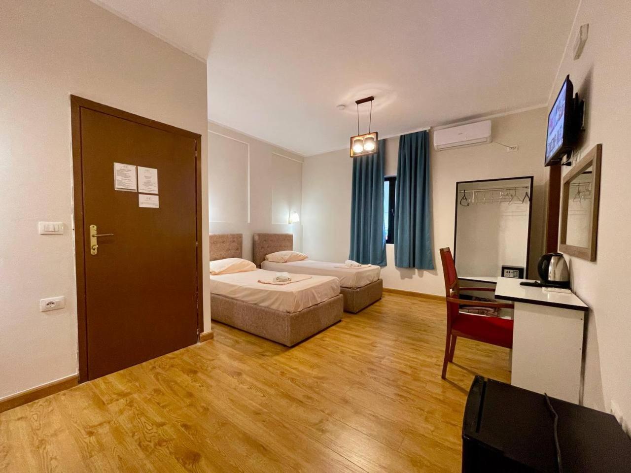Hotel Globo ドゥラス エクステリア 写真